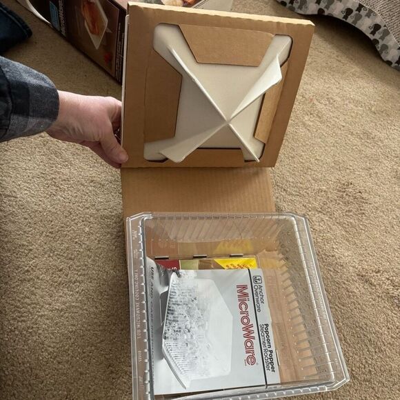 Anchor Hocking Microwave Steamer/Roaster Popcorn Popper *New* - Picture 4 of 7